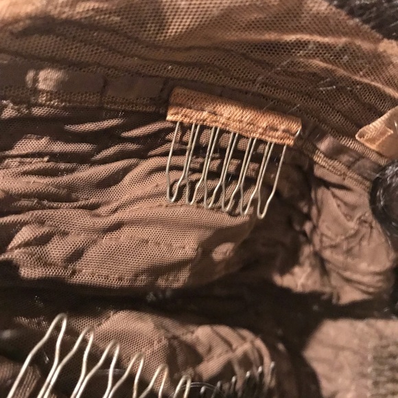 Hair - Picture 3 of 5